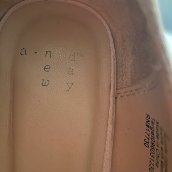 Blush pink heels size 8 - Picture 6 of 7